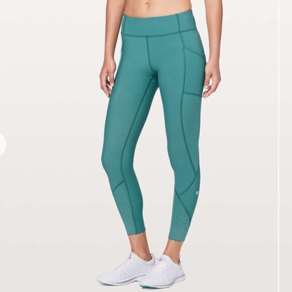 Lululemon Tight Stuff Tight II 25"
Deep Cove - Picture 1 of 14